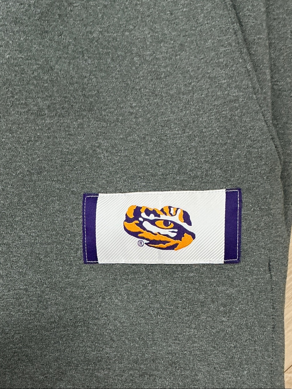 Nike Men’s LSU Charcoal Gray Sweatpants - Picture 4 of 5